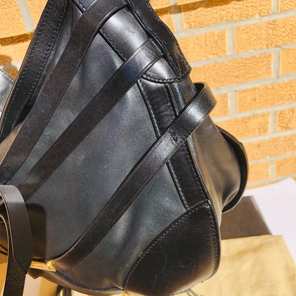 Authentic Burberry Crossbody - Picture 8 of 11